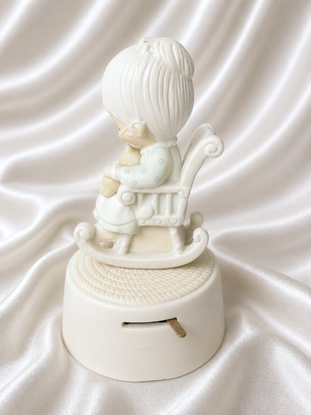 Vintage Precious Moments The Purr-fect Grandma Music Box Jonathan & David Enesco - Picture 4 of 7